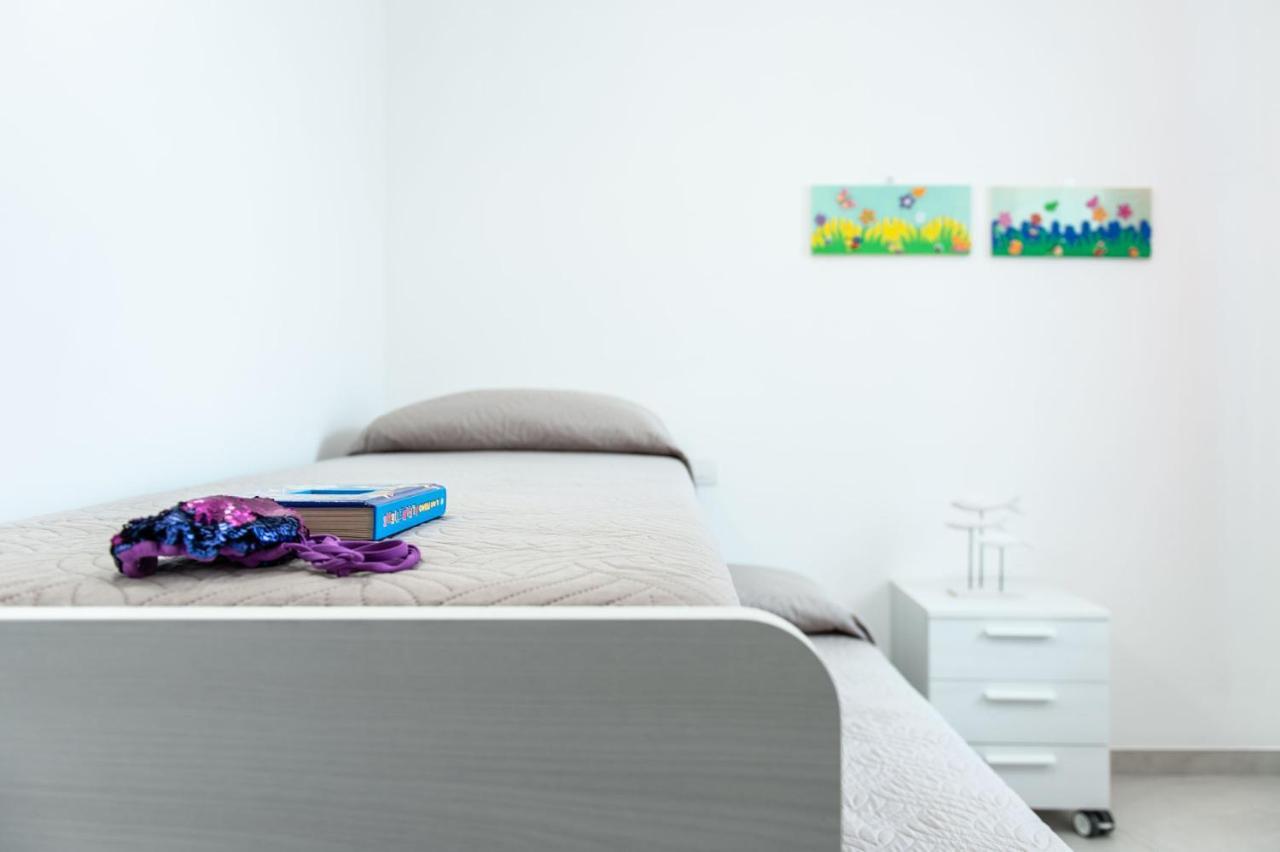 Fruttadamare Apartment ปอร์โตเรกานาติ ภายนอก รูปภาพ